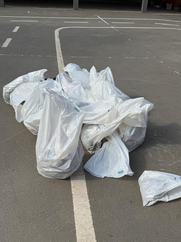 Clean Up Day Müll